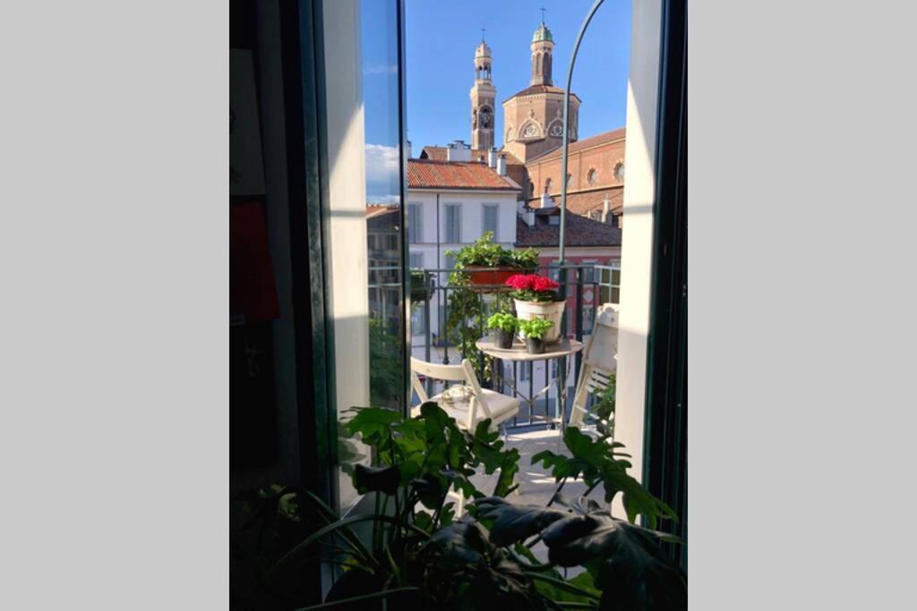 Urban House - Best View Navigli Milan Center Buitenkant foto